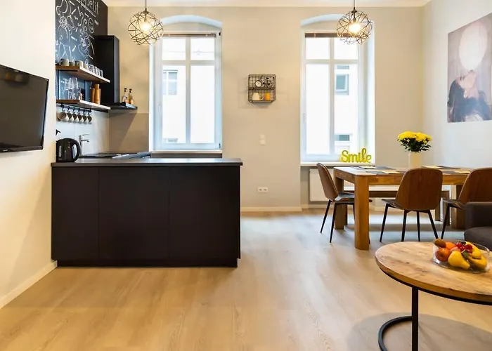 דירה Two Br And Two Bth Self Checkin Street Parking