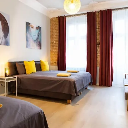 Apartman Two Br And Two Bth Self Checkin Street Parking *