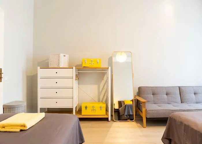 Apartman Two Br And Two Bth Self Checkin Street Parking *